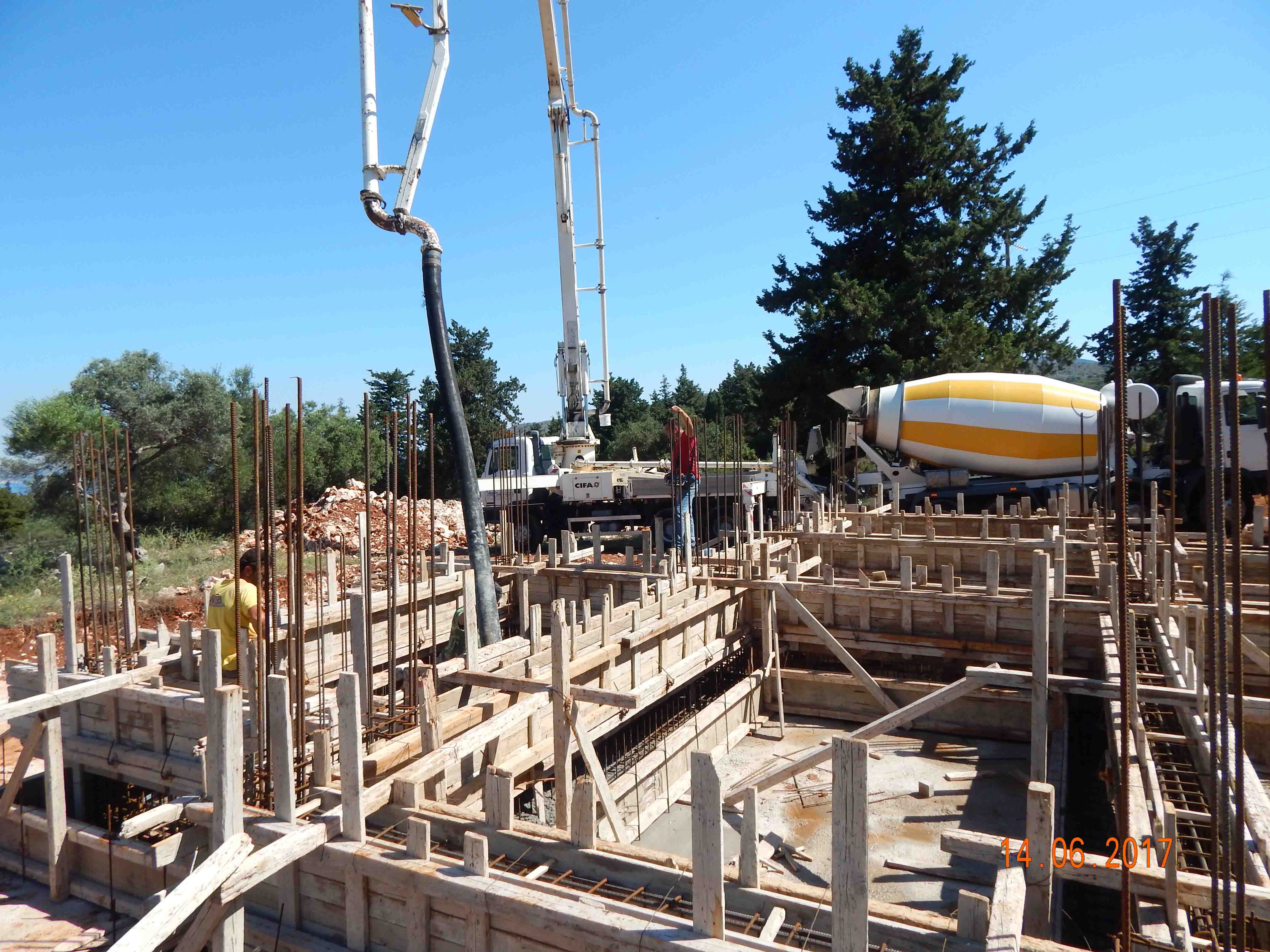 villa concrete
